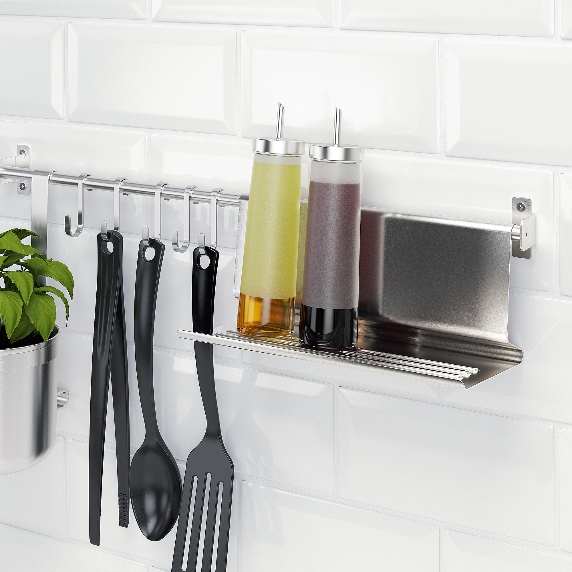 Rail with 5 Hooks and 1 Container